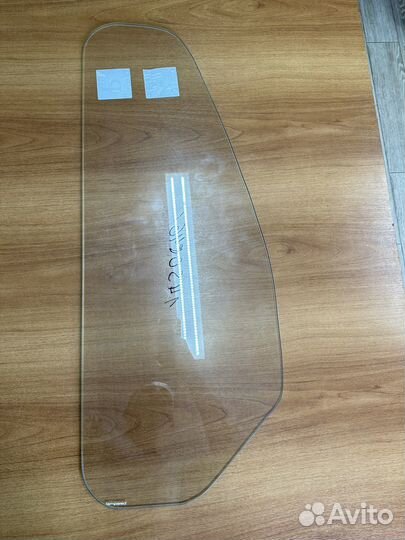 Стекло voe14508461 volvo