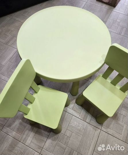 Детский стол и стулья IKEA mammut