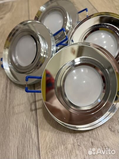 Светильник потолочный