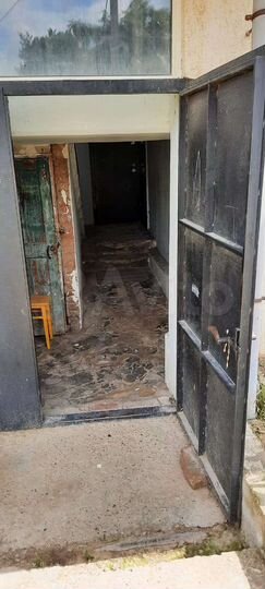 4-к. квартира, 56 м², 1/2 эт.