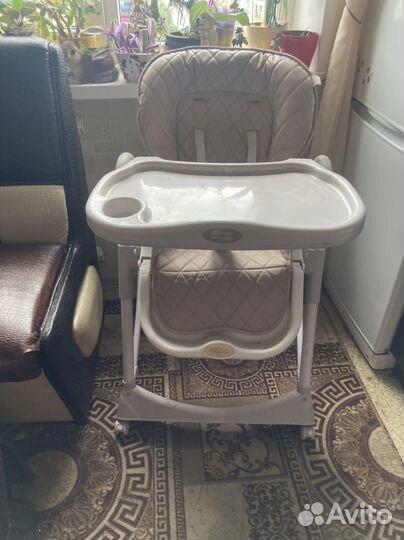 Стул для кормления