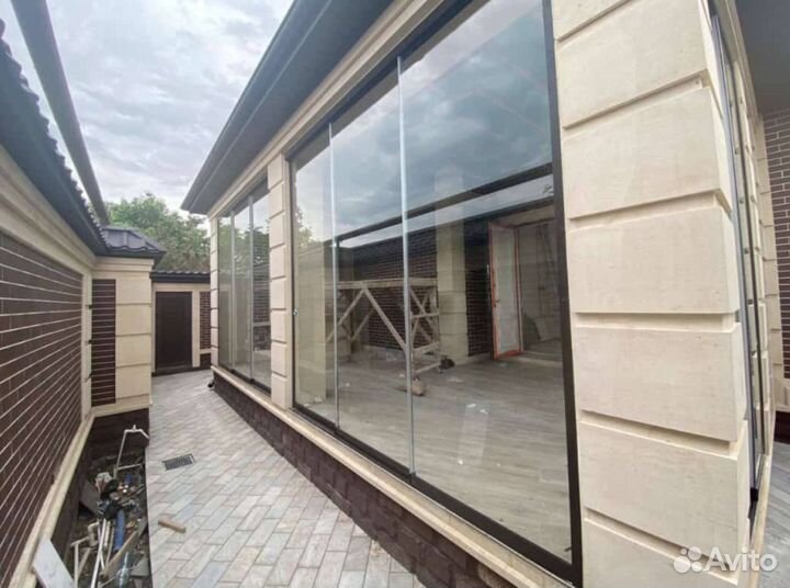 Алюминиевые окна. Раздвижное Остекление