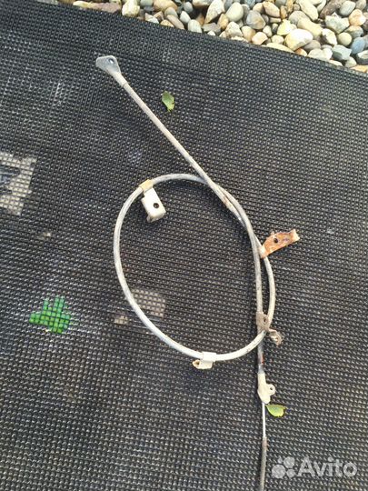 Toyota funcargo трос ручника