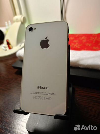 iPhone 4, 16 ГБ