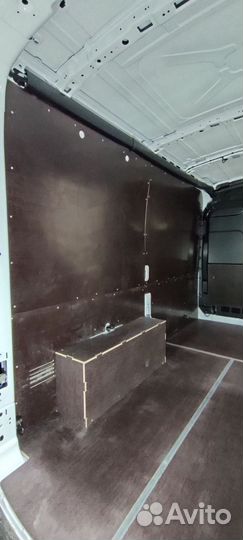 Обшивка кузова фургона Форд Транзит L2H2 комплект