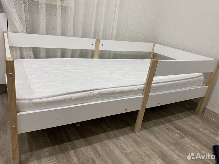 Продам кровать и матрас детские