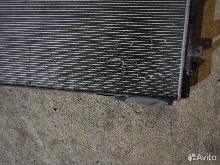 Радиатор охлаждения Volkswagen Tiguan 1