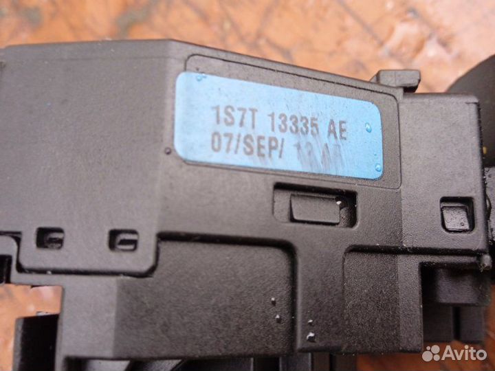 Переключатель поворотов Ford Fusion 1.4 2007 (б/у)