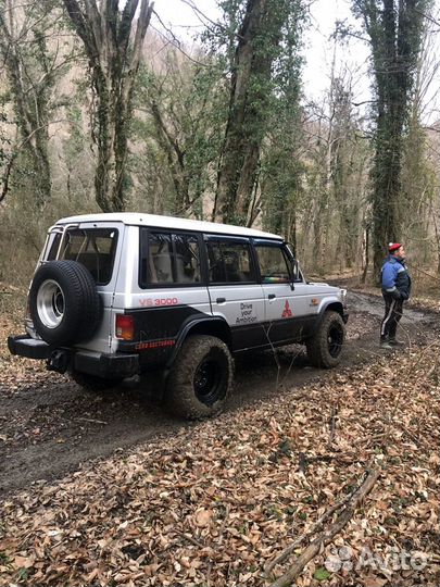 Mitsubishi Pajero 3.0 МТ, 1990, 175 000 км