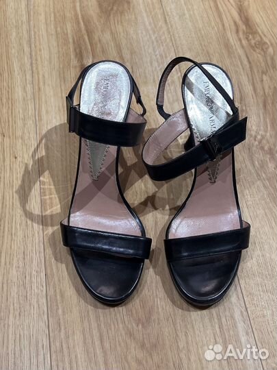 Босоножки armani 38