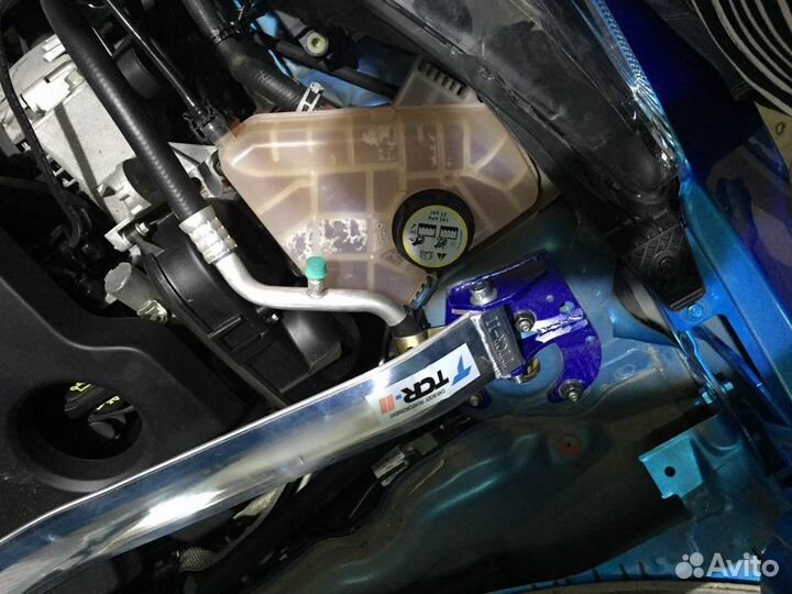 Распорка Ford fiesta Mk VI