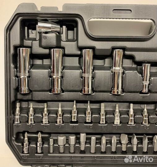 Набор инструментов в защитном кейсе 94 предмета в