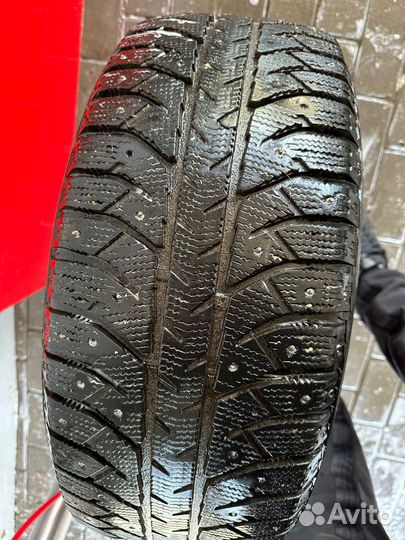 Bridgestone Ice Cruiser 7000 235/55 R18