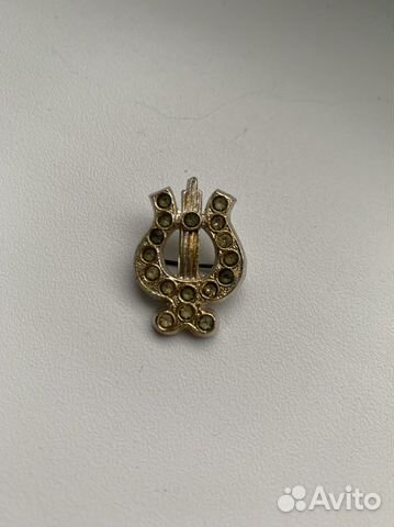 Советская брошь «арфа»