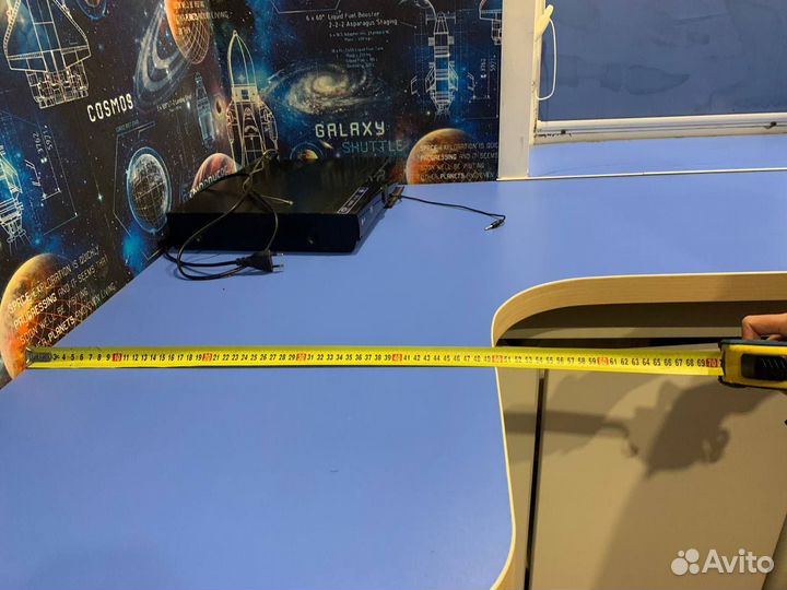 Угловой письменный стол