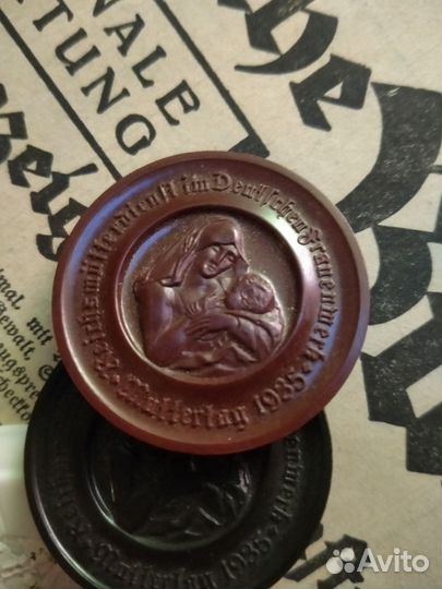 Значки довоенные