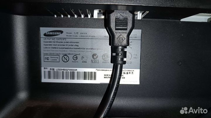 Монитор samsung 2263 DX