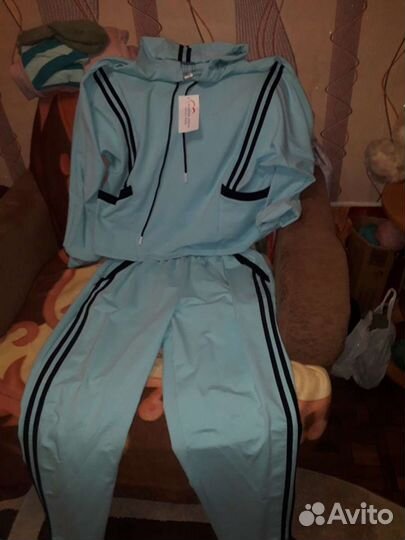 Спортивный костюм