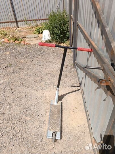 Трюковой самокат кастом стрит