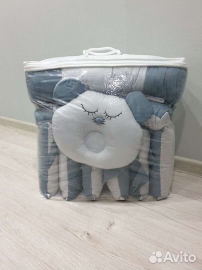 Бортики в детскую кроватку