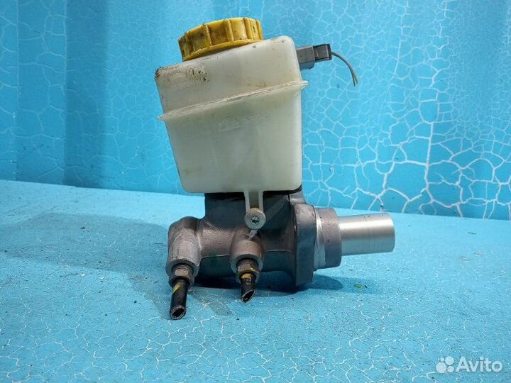 Главный тормозной цилиндр Jaguar Xf X250 224DT