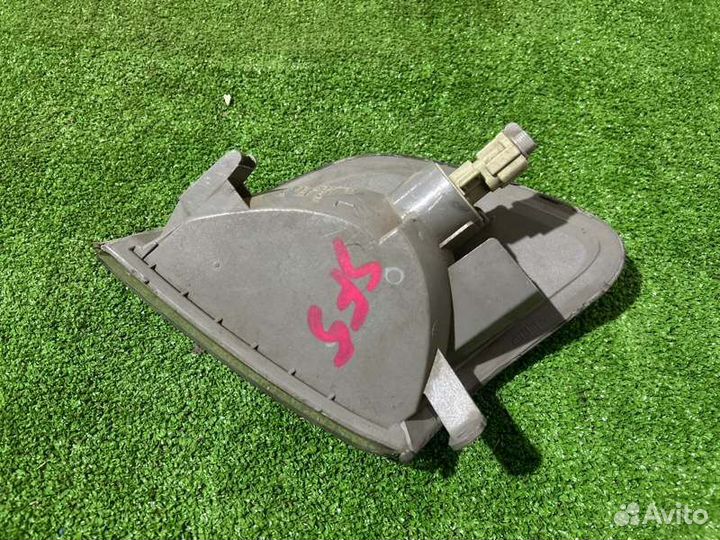 Поворотник левый Subaru Forester SF5 2000-2002