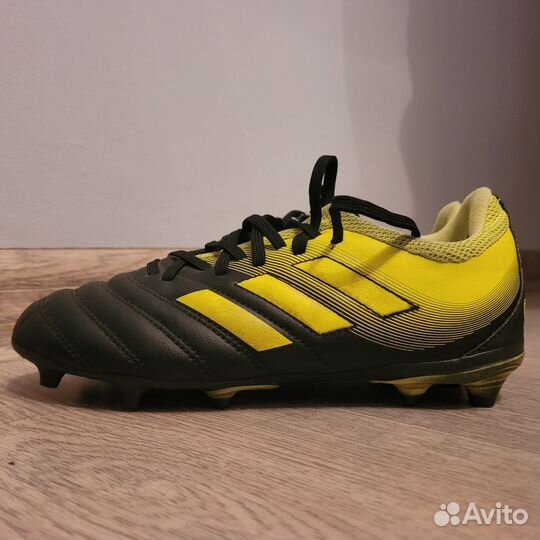 Детские футбольные бутсы Adidas
