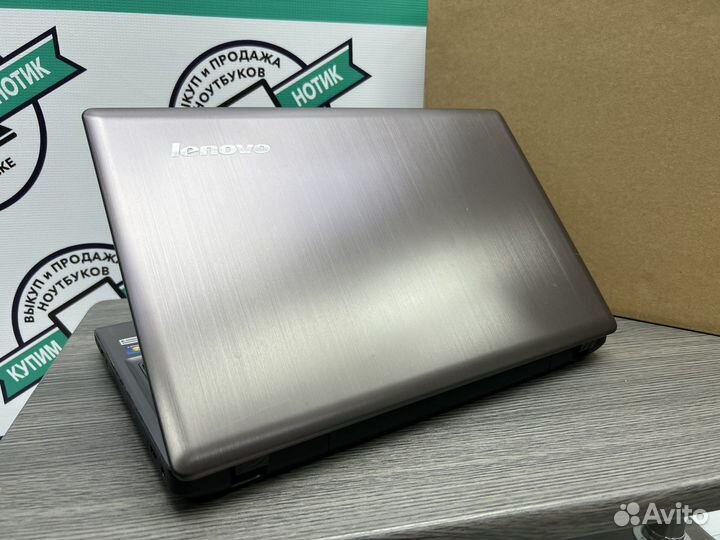 Железный Lenovo Z Core i5-2430M 8Gb SSD+HDD GT540M