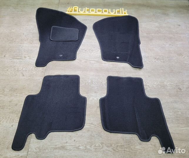 Коврики в салон Land Rover Discovery 3 Ковроли LUX