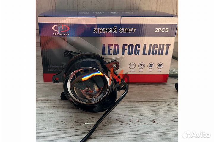 LED линзы в птф toyota lexus яркий свет guаngfudе