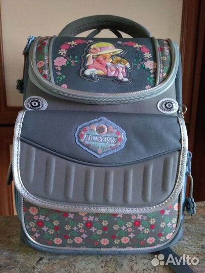 Рюкзак школьный для девочки