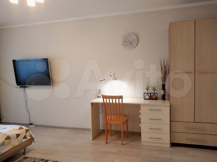 1-к. квартира, 43 м², 10/16 эт.