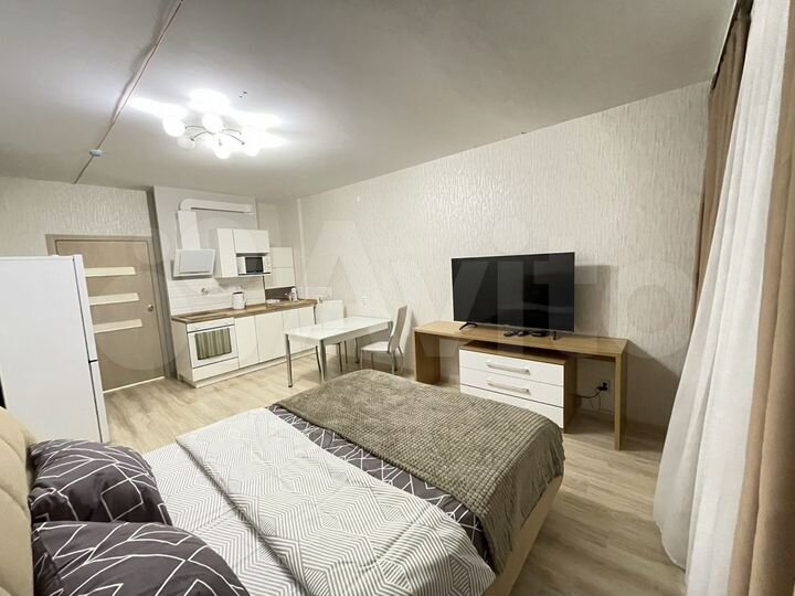 Квартира-студия, 38 м², 1/25 эт.