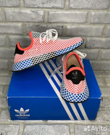 Кроссовки Adidas Deerupt Runner