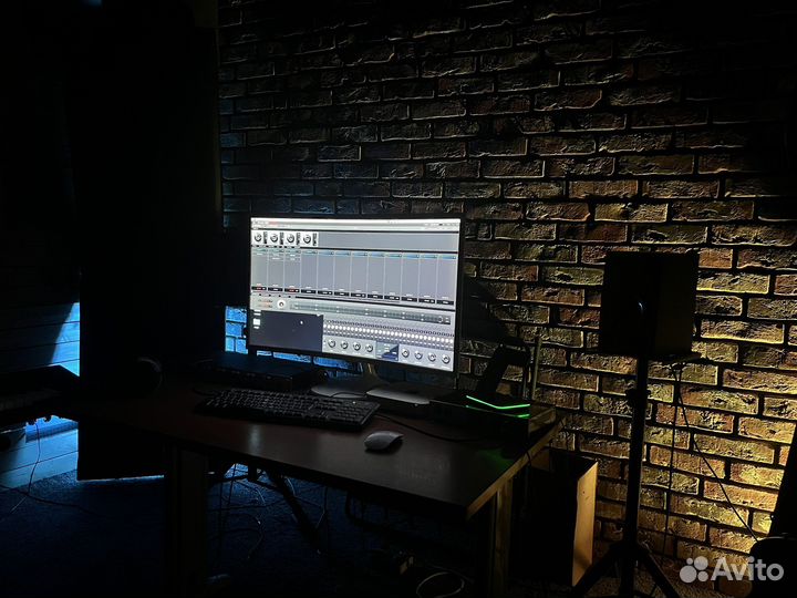 Звукорежиссер, студия звукозаписи, аренда