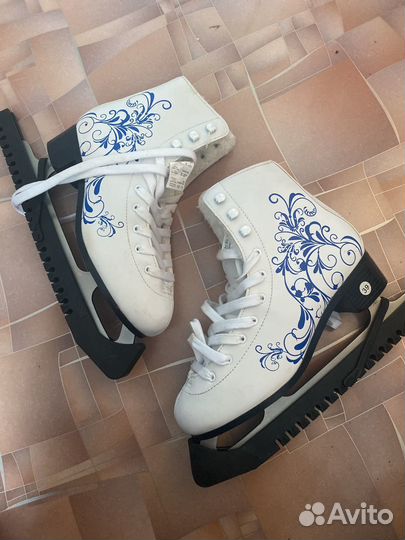 Коньки фигурные