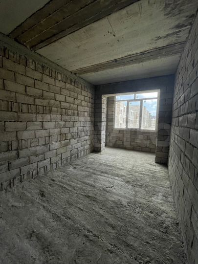 2-к. квартира, 69 м², 1/4 эт.