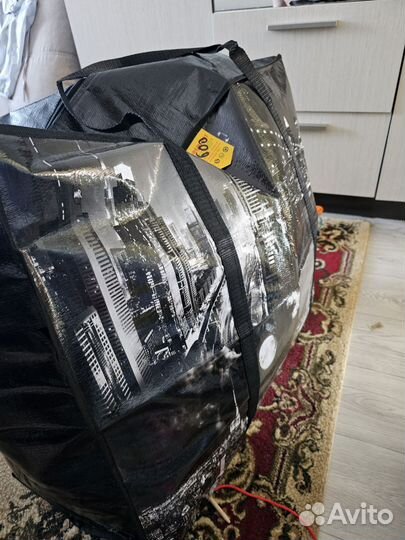 Вещи в сумке