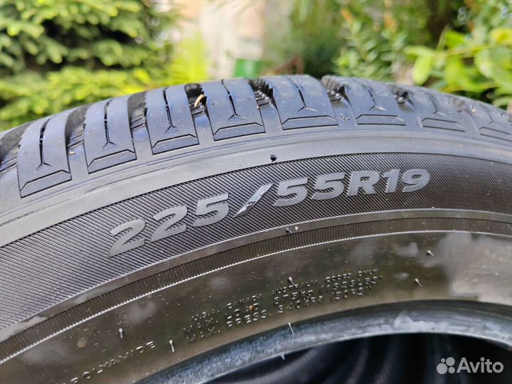 Hankook Kinergy 4s2 X H750A 225/55 R19