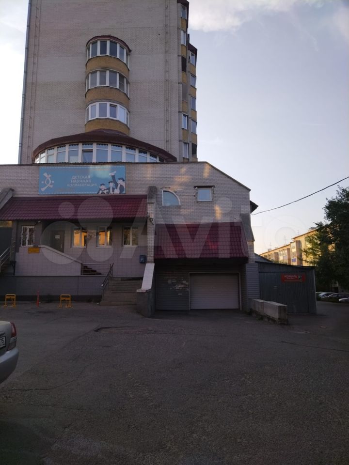 Машиноместо, 24 м²