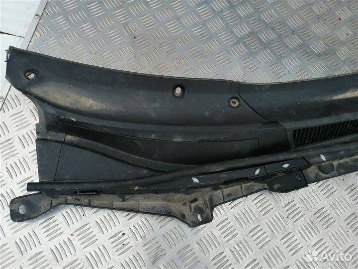 Решетка под лобовое стекло, жабо передняя Lifan