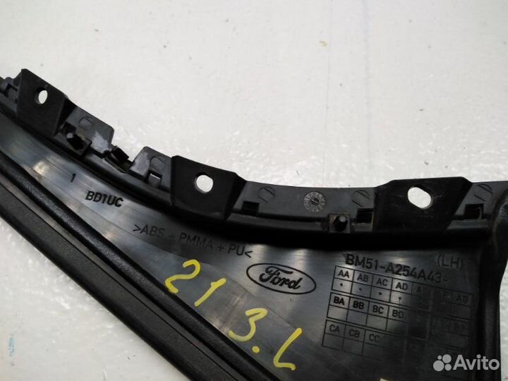 Накладка декоративная задняя левая Ford Focus 3 CB