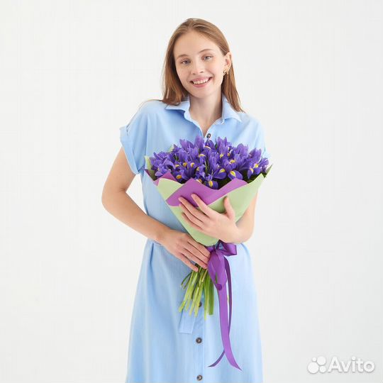 Букет из 25 ирисов