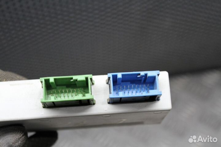 Блок управления пневмоподвеской BMW X5 E70