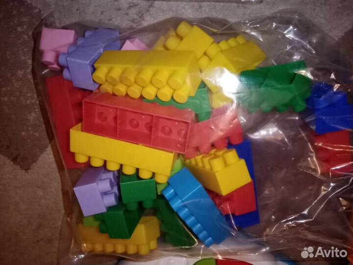Музыкальные и развивающие игрушки