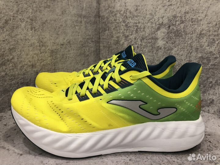 Кроссовки для бега (марафонки) Joma R-3000