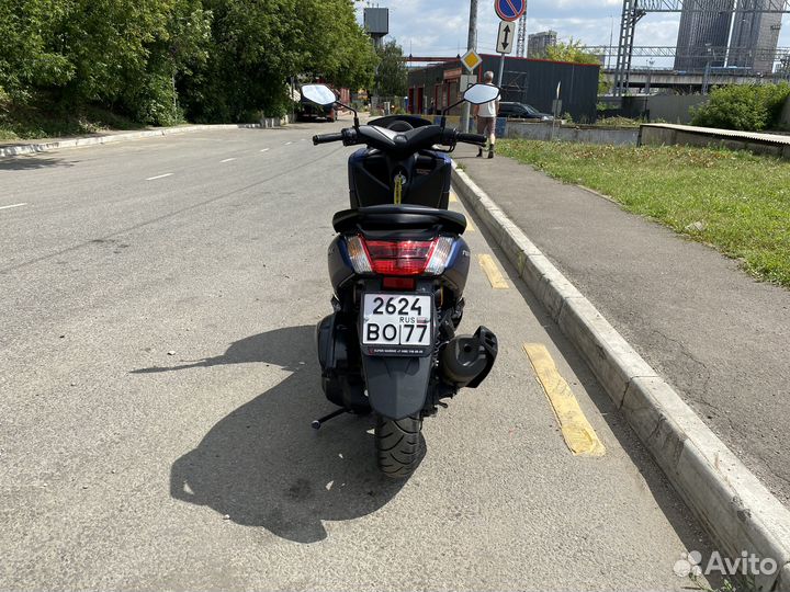 Yamaha nmax