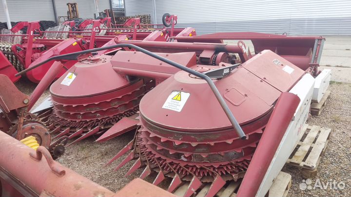 Комбайн Ростсельмаш Дон 680М, 2017