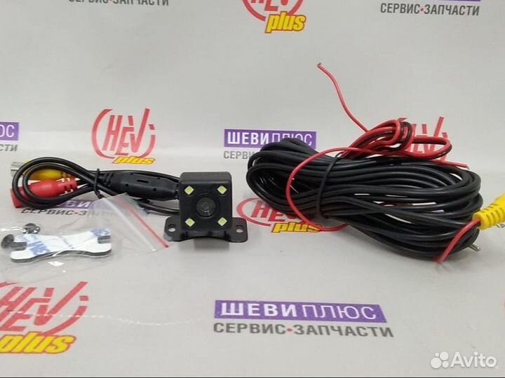 Камера заднего вида Cadillac Escalade