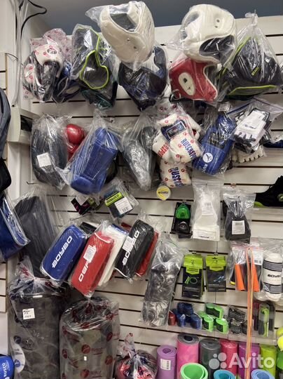 Экипировка для единоборств теквандо,бокс,дзюдо